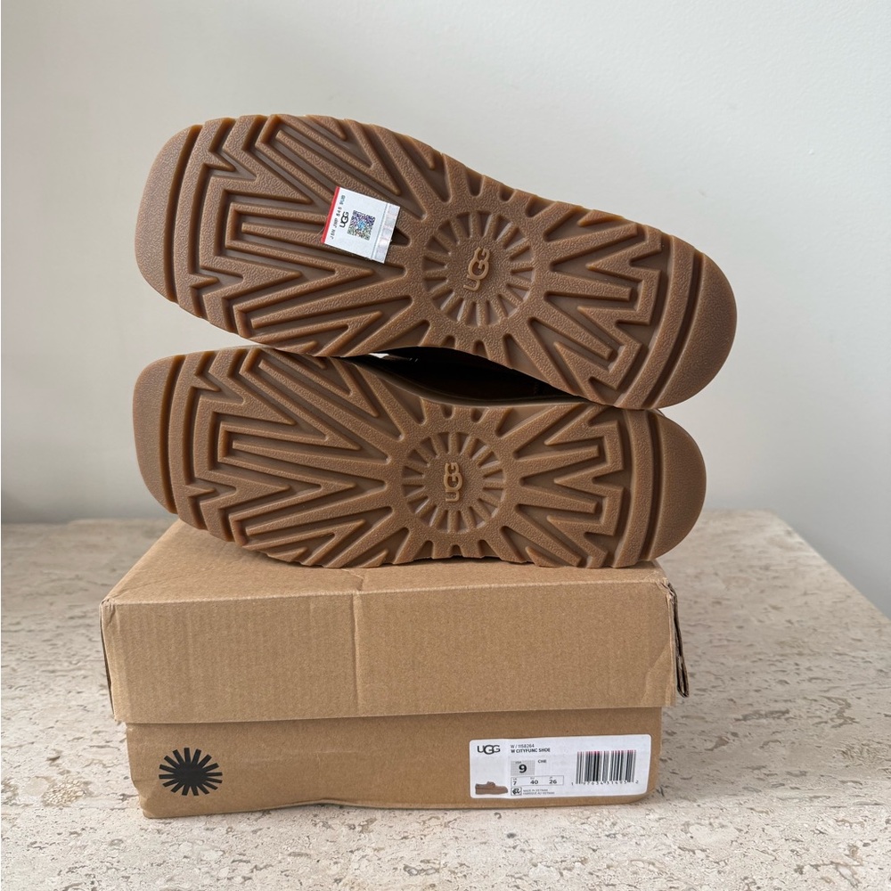 UGG® Cityfunc Shoes - Picture 10 of 10